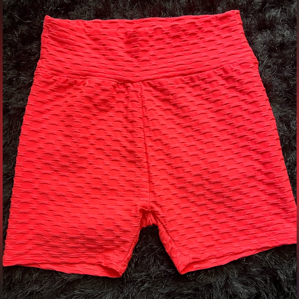Workout biker shorts - Picture 1 of 2